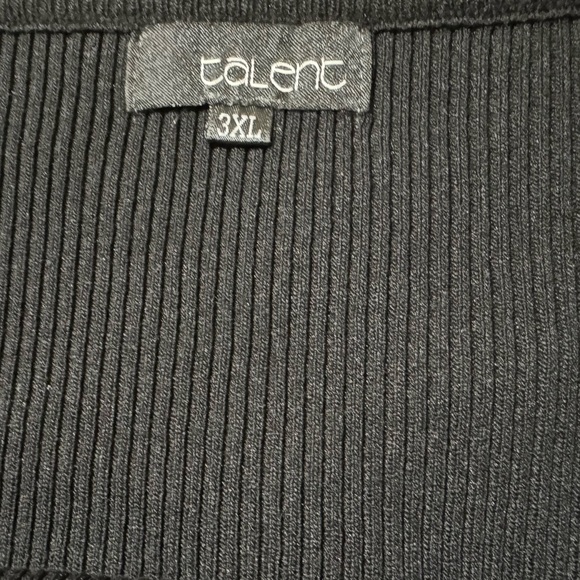 Talent Off The Shoulder Long Sleeve With Feathered Ends Size 3X - Picture 3 of 4